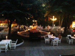 genel gorunum2 300x225 Sultanahmetin İncisi; Yeşil Ev Otel !