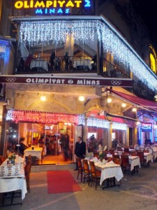 Olimpiyat 2 Minas Restaurant Yılbaşı Fırsatları 2014 225x300 İstanbul   Yılbaşı Fırsatları 2014