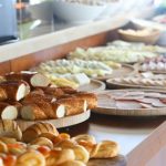 İstanbuldaki Açık Büfe Kahvaltı Mekanları daru sultan hotel kahvalti 2 150x150 İstanbuldaki Açık Büfe Kahvaltı Mekanları